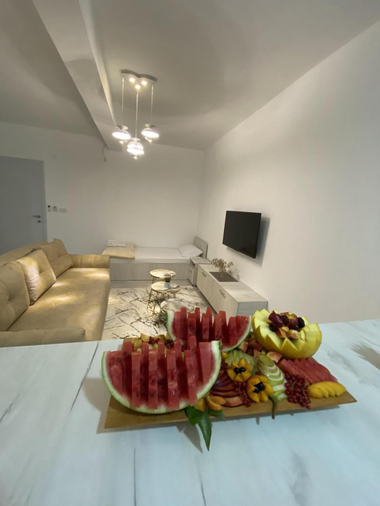 Hotel Focus Прилеп Экстерьер фото