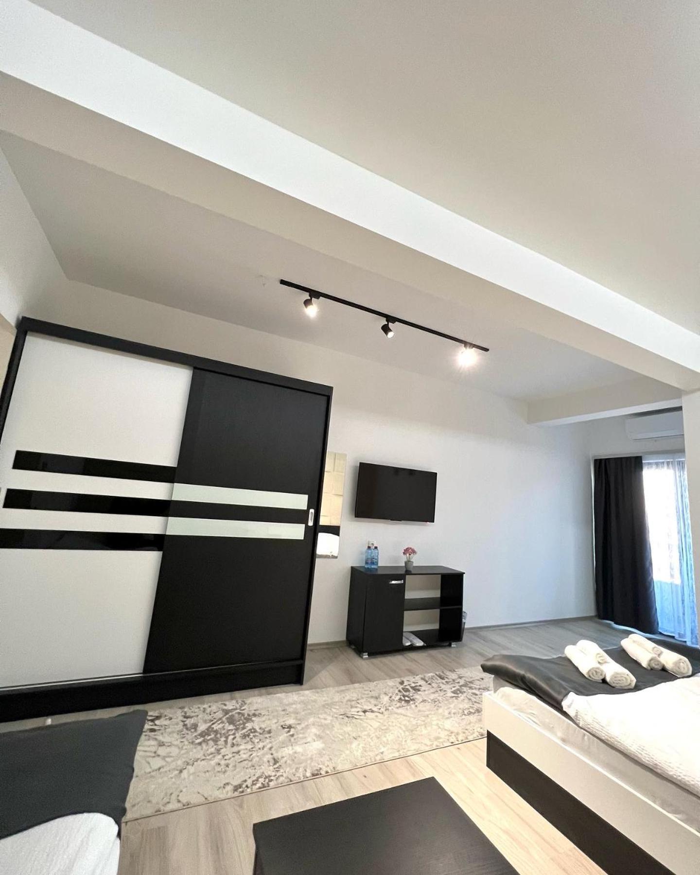Hotel Focus Прилеп Экстерьер фото