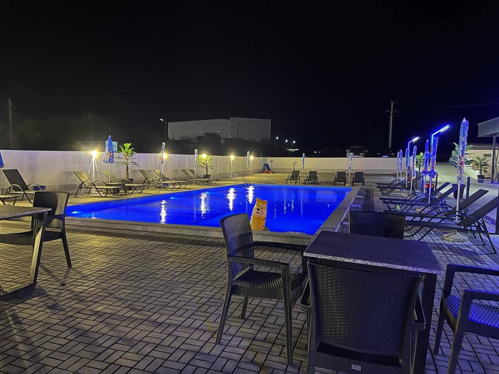 Hotel Focus Прилеп Экстерьер фото